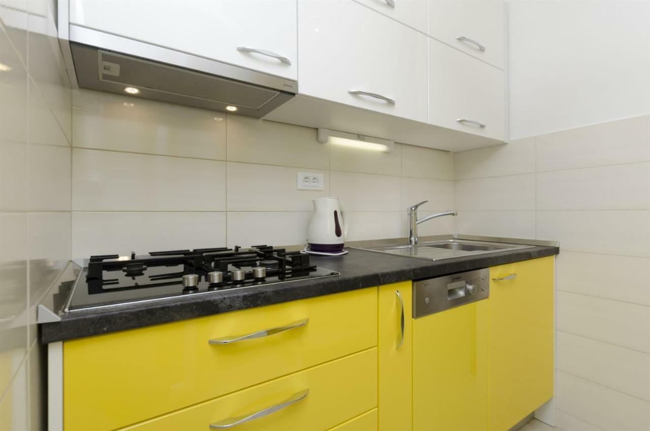 Apartments Karmela พรีมอชเตน ภายนอก รูปภาพ