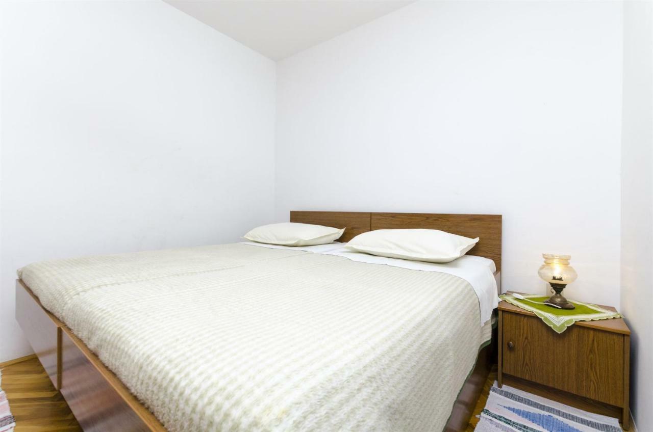 Apartments Karmela พรีมอชเตน ภายนอก รูปภาพ