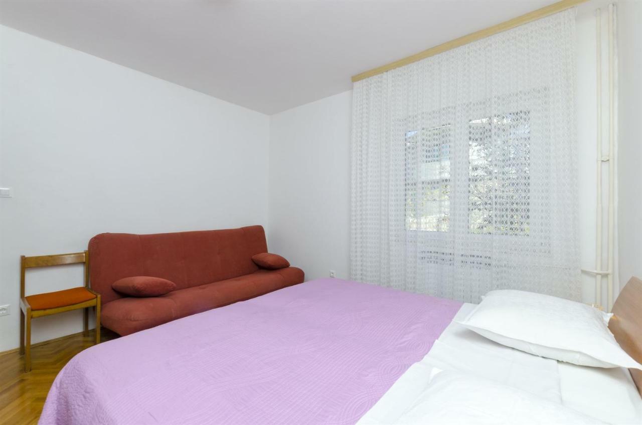 Apartments Karmela พรีมอชเตน ภายนอก รูปภาพ